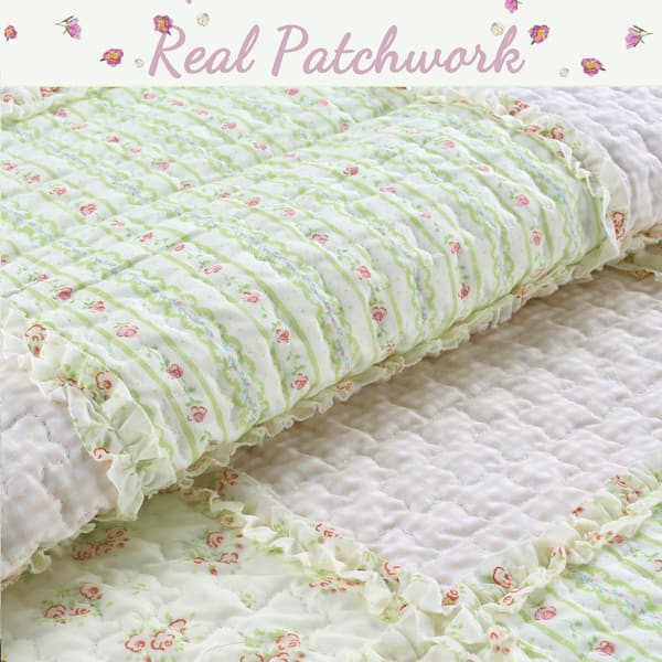 Candy Lace Gingham Ruffle Bedding Set / Pink  Ruffle bedding sets, Ruffle  bedding, Bedding set