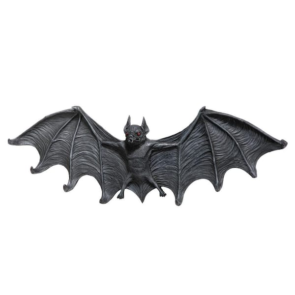 Design Toscano Vampire Bat Sculptural Hooked Novelty Wall Hanger: Large