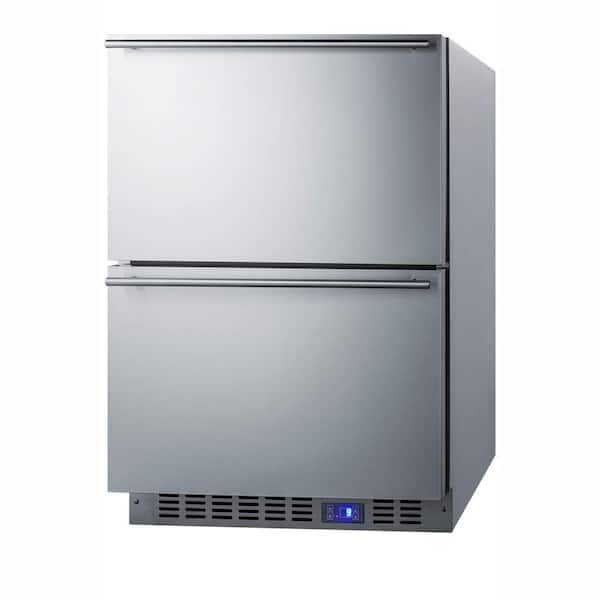 https://images.thdstatic.com/productImages/d2c302b6-05a3-436f-8ba6-69528bff7910/svn/stainless-steel-summit-appliance-upright-freezers-scff532d-c3_600.jpg