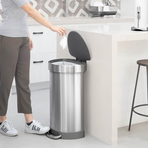 45L semi-round step can with liner rim - simplehuman