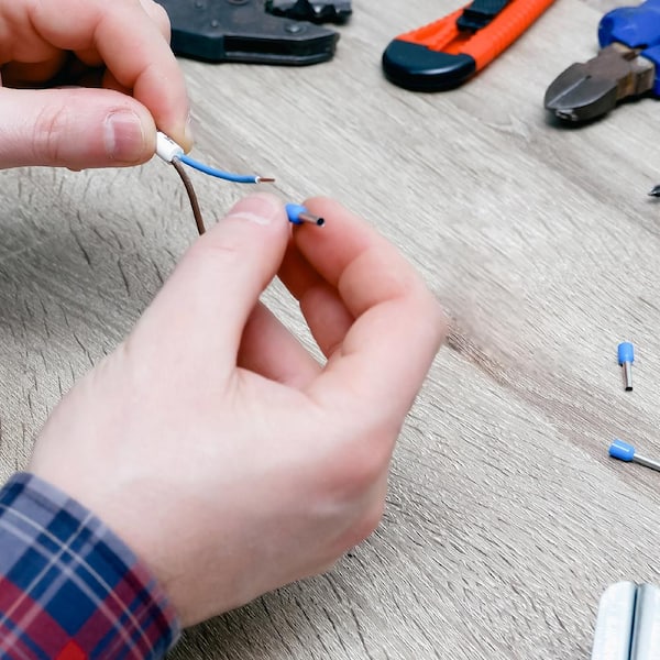 Ferrule Crimping Tool Kit with Wire Crimper Tool, Wire Ferrule Container, and 1,200 Electrical Wire Connectors