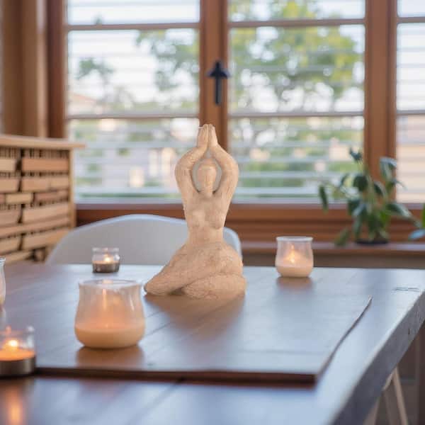 置物 love is strength Xtreme Workout Figurine Bodybuilding Weightlifting Collectible