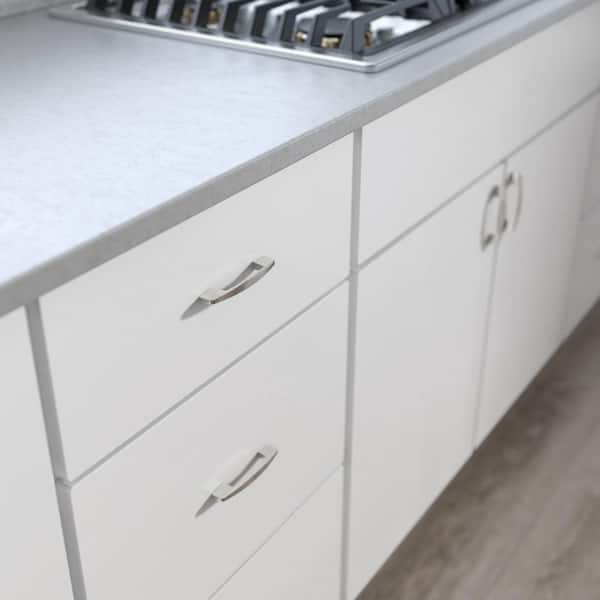 Newton Dual Mount 2-3/4 or 3 in. (70/76 mm) Modern Polished Chrome Cabinet Drawer Pull