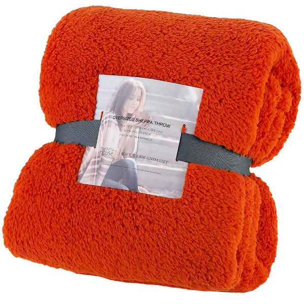 Oversize outlet sherpa blanket