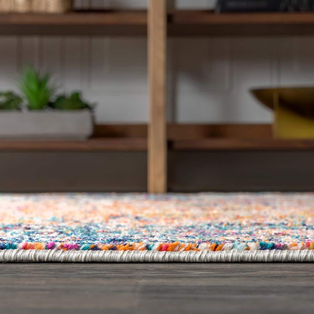 Bohemian Vintage Medallion Ivory & Navy 3' x 5' Synthetic Area Rug