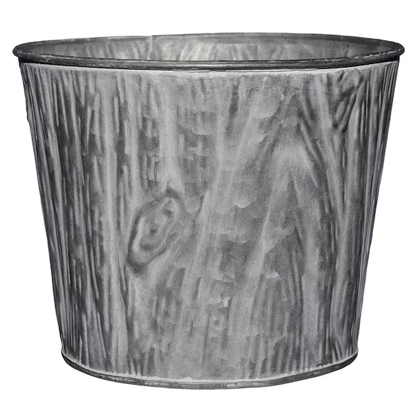 CHG CLASSIC HOME & GARDEN 8 in. Galvanized with Whitewash Faux Wood Grain Tin Planter