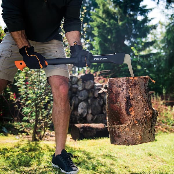 Fiskars 28 in. Hookaroon - Lift, Drag, and Load Heavy Firewood - Sharp ...