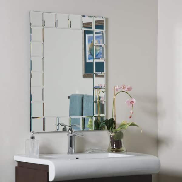 Decor Wonderland 32 in. W x 24 in. H Frameless Rectangular Beveled Edge Bathroom Vanity Mirror in Silver