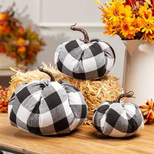 GERSON INTERNATIONAL Assorted 6 in. H Sized Black and White Plaid Pumpkins Harvest Decor (Set of 3)