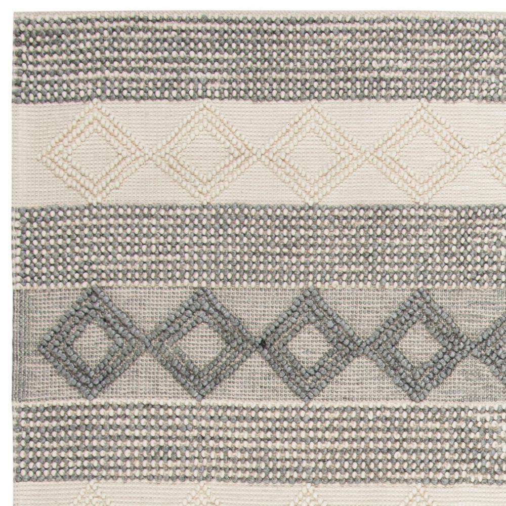 Hand-Tufted Coastal Elegance Gray Wool 8' x 10' Area Rug