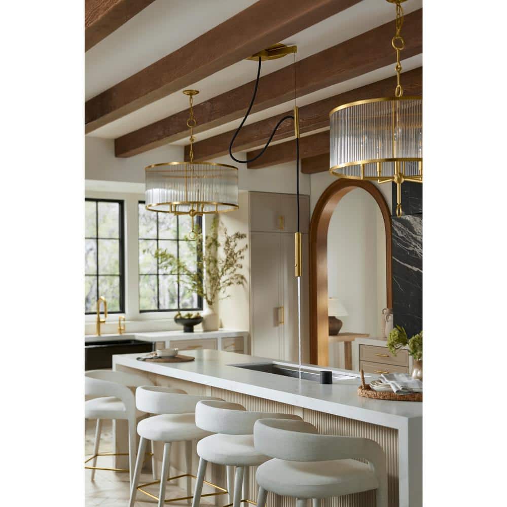 Modern Brass Touchless Pull-Down Kitchen Faucet with Sprayhead