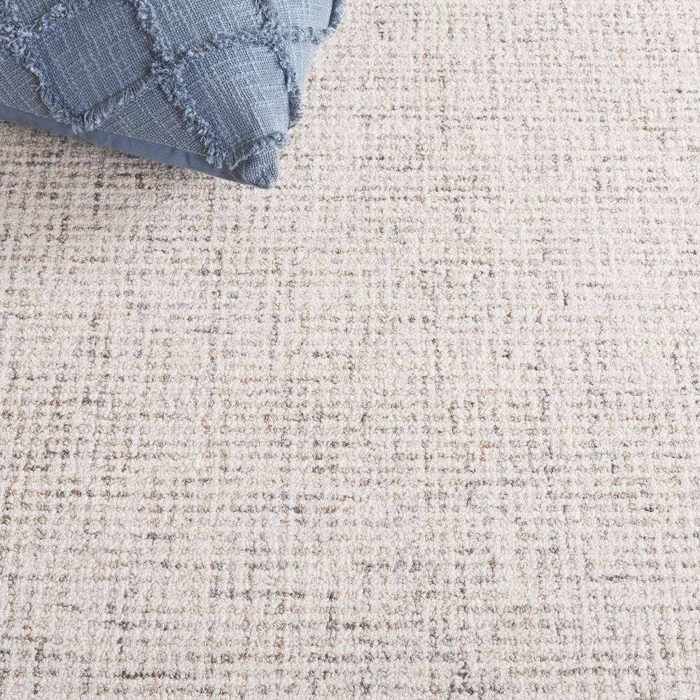 Light Grey Ivory Hand Tufted Wool Area Rug 5' x 8'