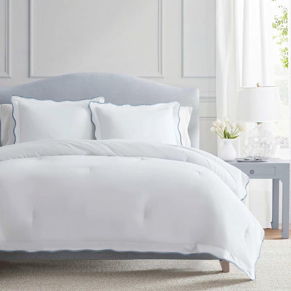 Simple Scallop 3-Piece White/Mountain Range Blue Cotton Percale Full/Queen Duvet Cover Set