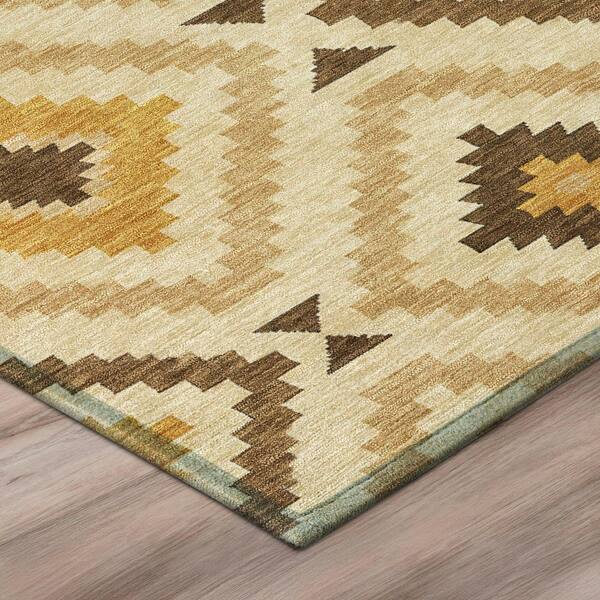 Chantille Machine Washable Indoor/Outdoor Abstract ACN3140 Gold 2 ft. x 3 ft. Accent Rug