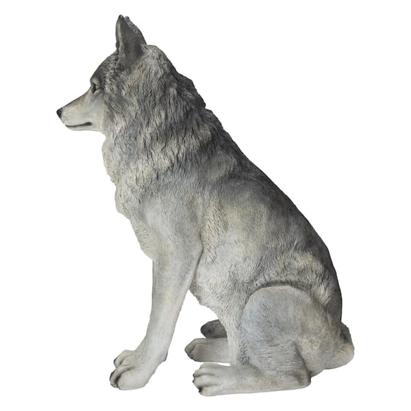 Sitting Grey Wolf Statue
