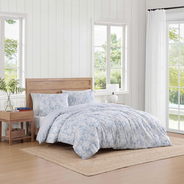 Ethereal Floral 3-Piece White/Soft Sky Blue Cotton Slub King Comforter Set