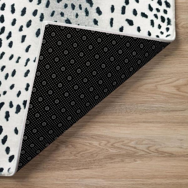 5 X 8 Black Animal Print Runner Rug