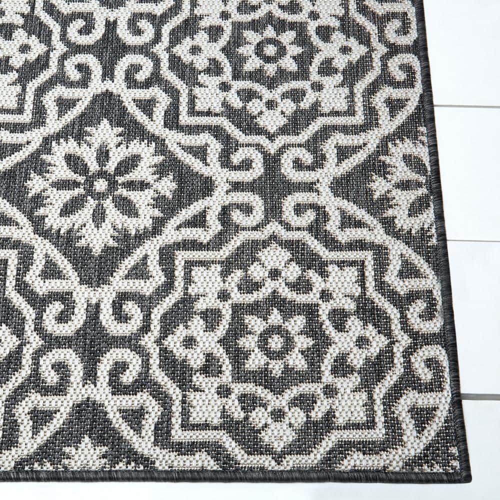 Black and Gray Medallion Synthetic 6' x 9' Easy-Care Area Rug