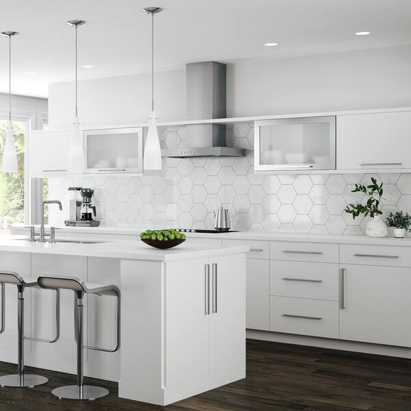 Hampton Bay Designer Series Edgeley Assembled 12x34 5x23 75 In Full Height Door Base Kitchen Cabinet In White Bf12 Edwh The Home Depot