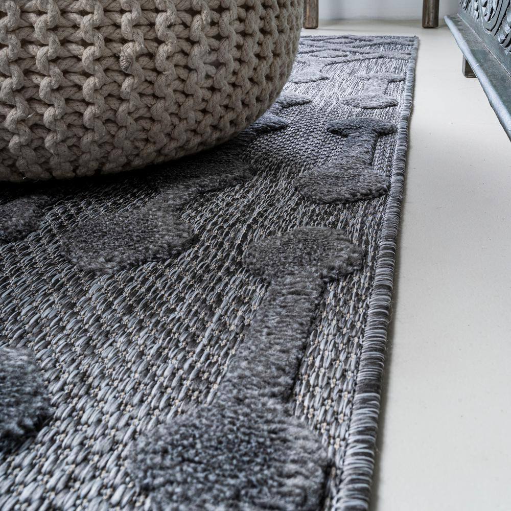Handmade Reversible Dark Gray Geometric 8' x 10' Synthetic Area Rug