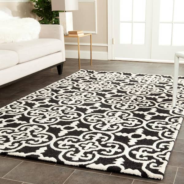 Cambridge Black/Ivory Doormat 3 ft. x 4 ft. Medallion Geometric Area Rug