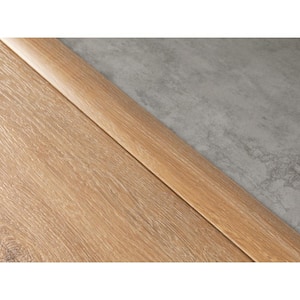 Flooring Natural Oak 0.46 in. T x 1.65 in. W x 46 in. L T-Molding Transition Strip