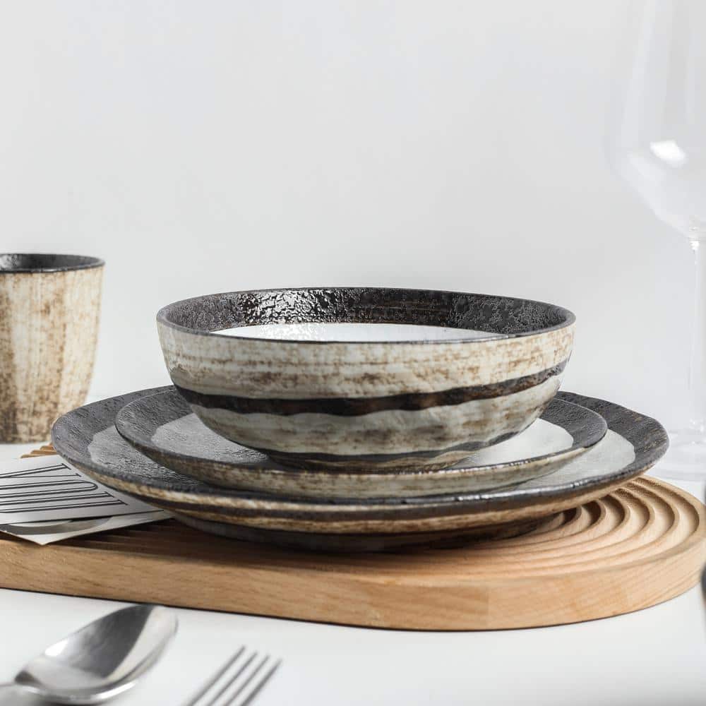 Stone Lain Lucy Beige Porcelain 16-Piece Dinnerware Set