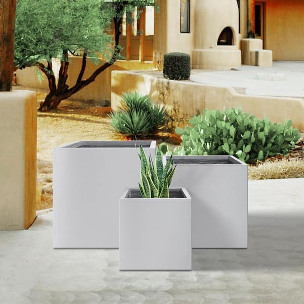 PLANTARA 24 H Concrete Tall Solid White Planter, Large Outdoor Plant Pot, Modern Tapered Flower Pot for Garden