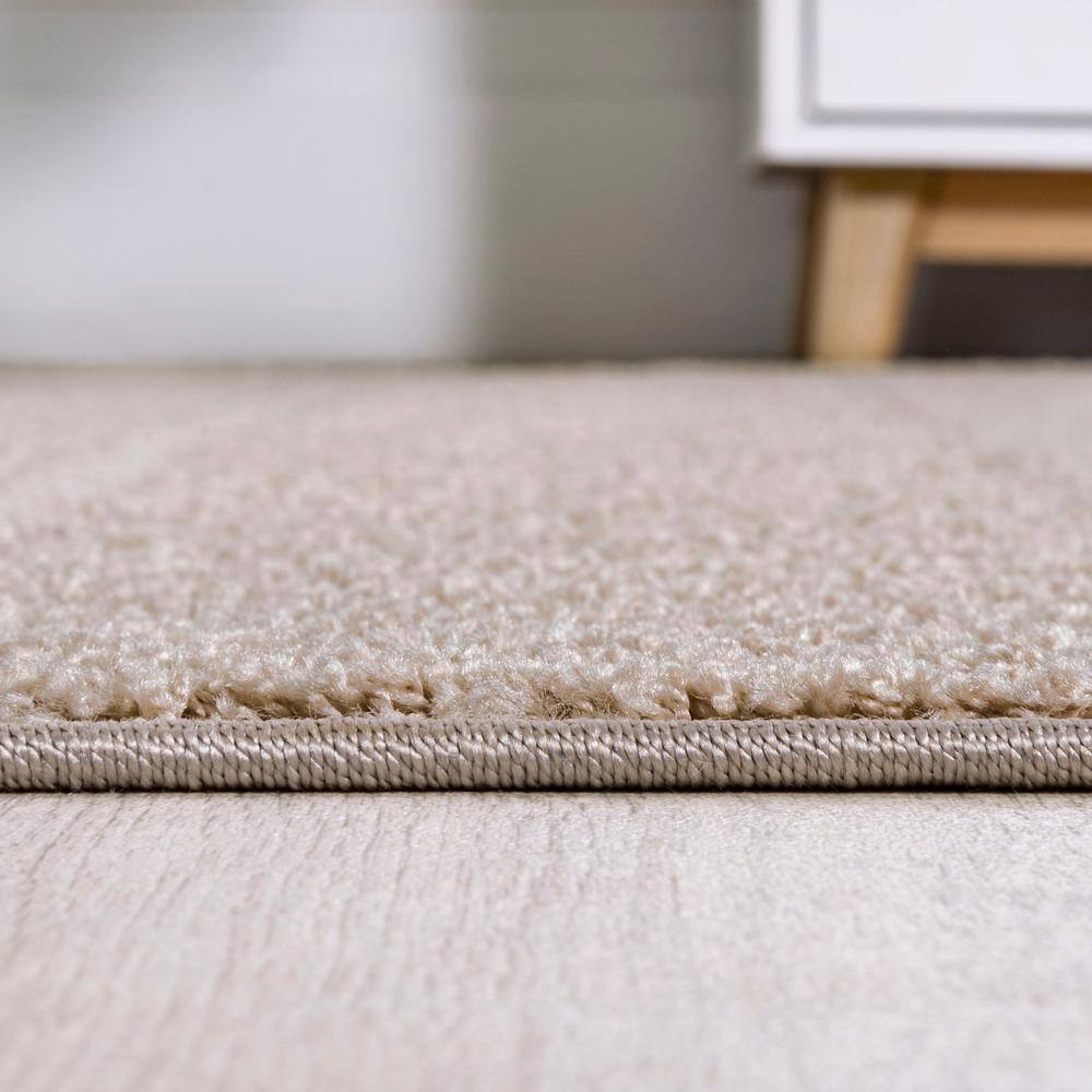 Beige and Gray Geometric Synthetic Indoor/Outdoor Area Rug