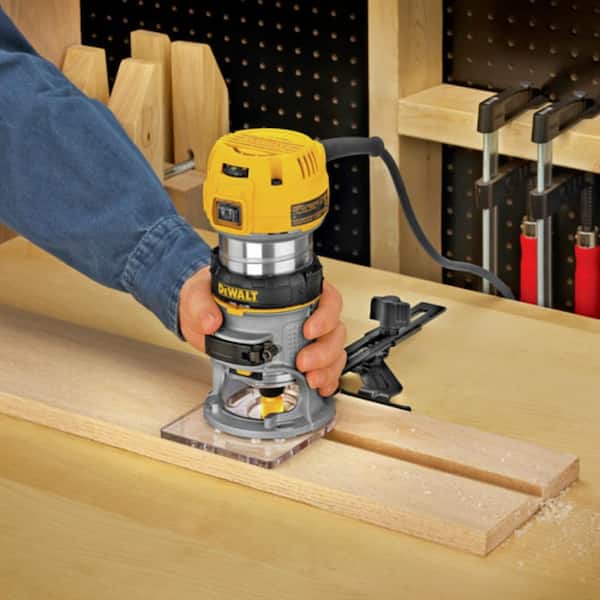 DEWALT Universal Edge Guide with Dust Collection DW6913 - The Home