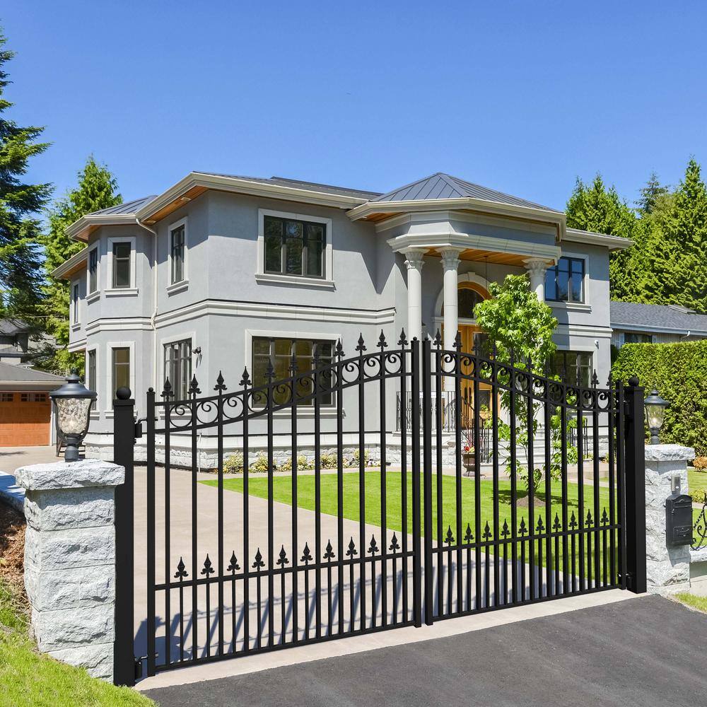 Prague Style Black Steel Dual Swing Driveway Gate 14x6 Feet