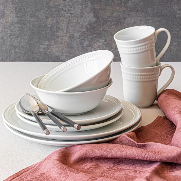 https://images.thdstatic.com/productImages/d394e155-813e-4cad-a7f1-21e383ab60f6/svn/white-over-and-back-dinnerware-sets-933815-c3_600.jpg