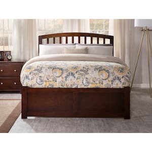 Richmond Full Platform Bed with Flat Panel Foot Board and Full Size Urban Trundle Bed in Walnut