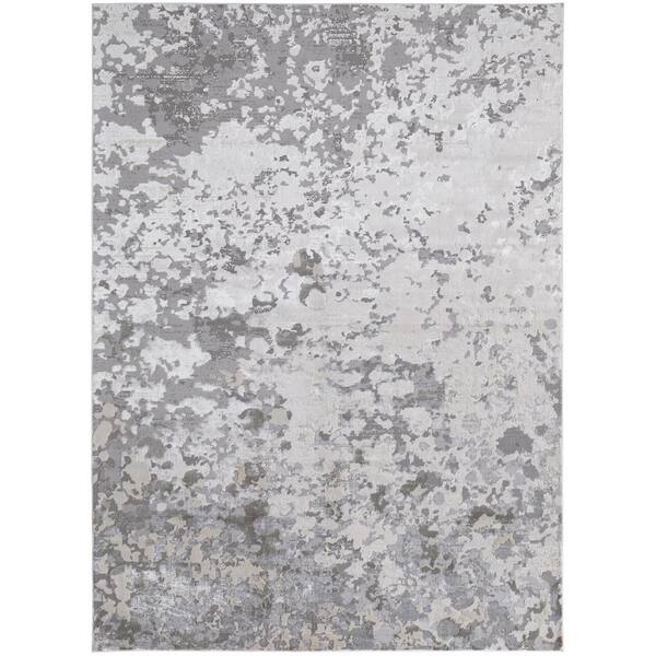 HomeRoots 5 x 8 Silver and Gray Abstract Area Rug