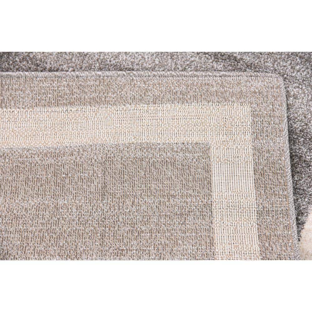 Del Mar Tufted Gray and Ivory Synthetic Indoor Area Rug, 3' 3" x 5' 3"