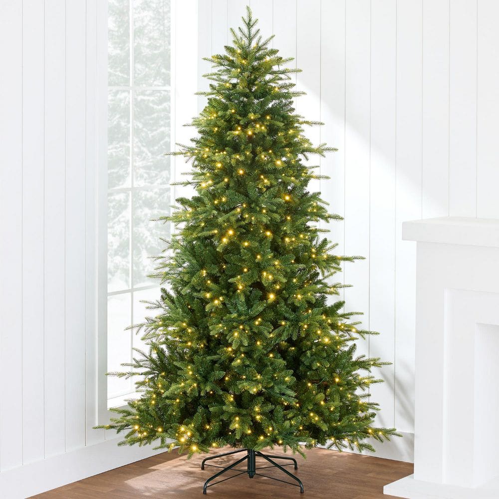 6.5ft. Green Pre-Lit LED Full Aspen Noble Fir Artificial Christmas Tree with 450 Color + Clear Lights price history on PriceWatchPro