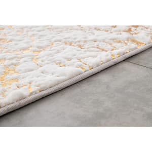 Lily Luxury White 2 ft. x 3 ft. Chinchilla Faux Fur Gilded Rectangular Area Rug