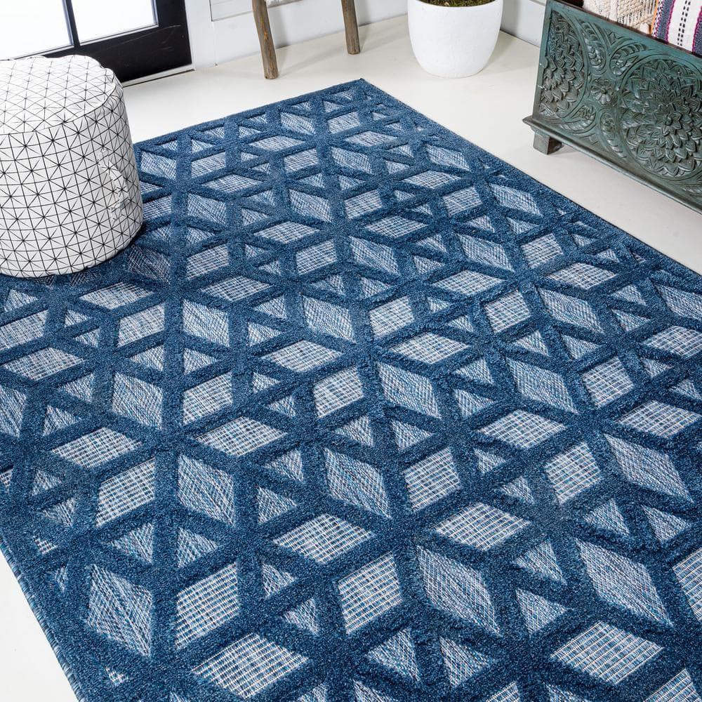 Blue Geometric 8' x 10' Reversible Indoor/Outdoor Rug