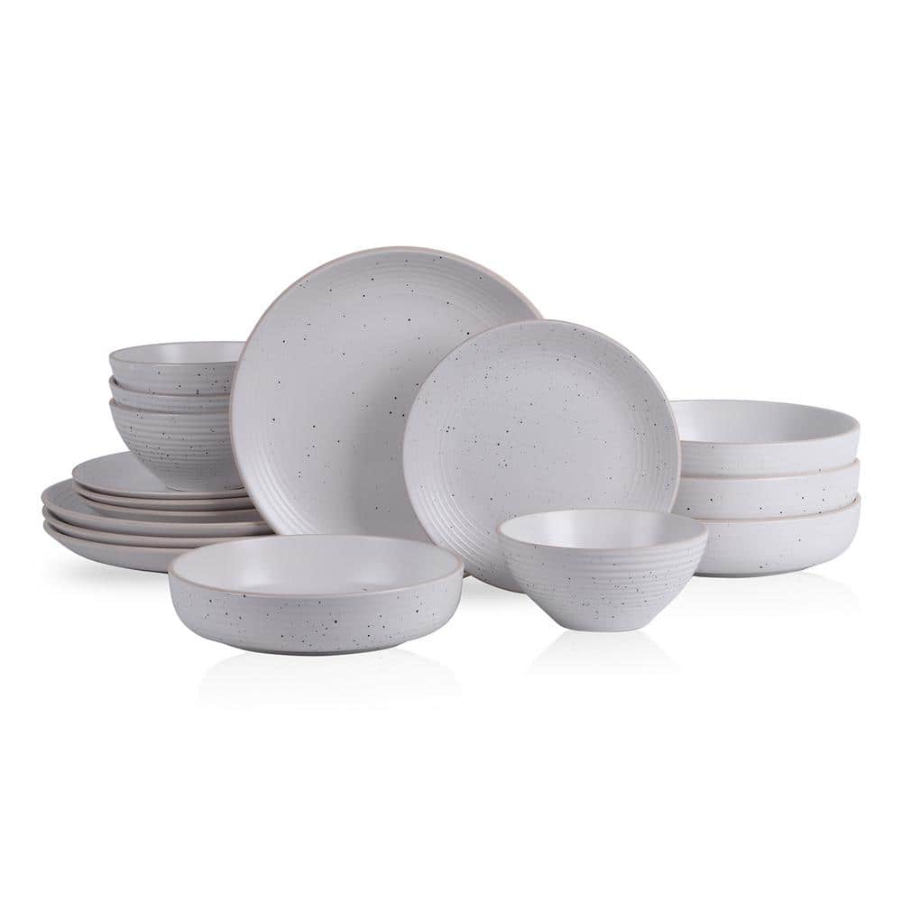 Off-White Ceramic 16-Piece Ribbed Dinnerware Set
