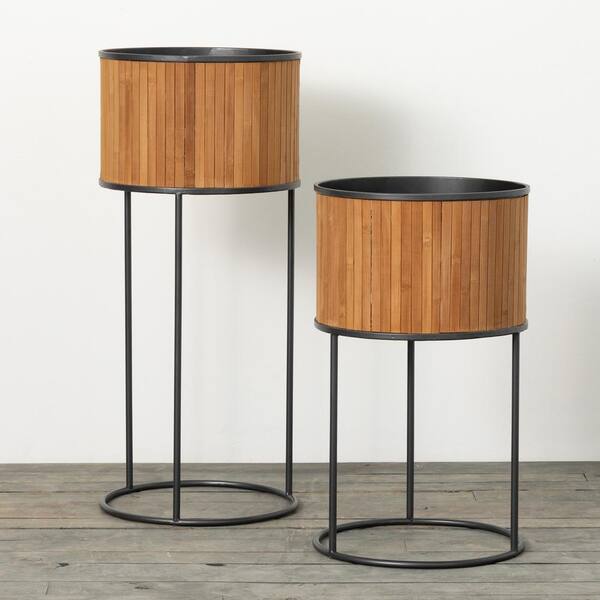 SULLIVANS 31.5 in. and 23.75 in. Brown Raised Wooden Slat Planters (Set of 2)