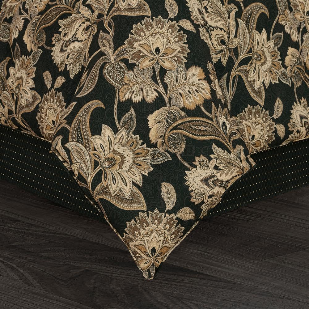 Montecito Queen Comforter Set in Black with Reversible Diamond Dot Design