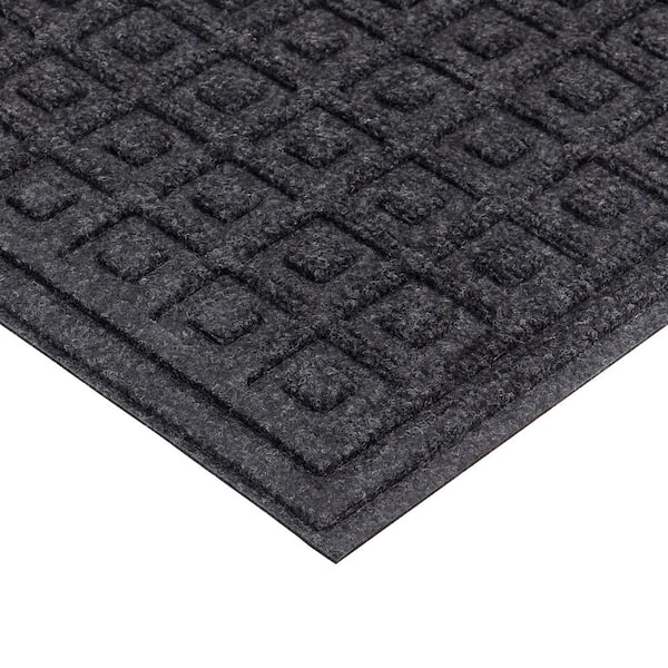 TrafficMaster Recycled Onyx 5 ft. x 6.6 ft. Fiber and Rubber Non