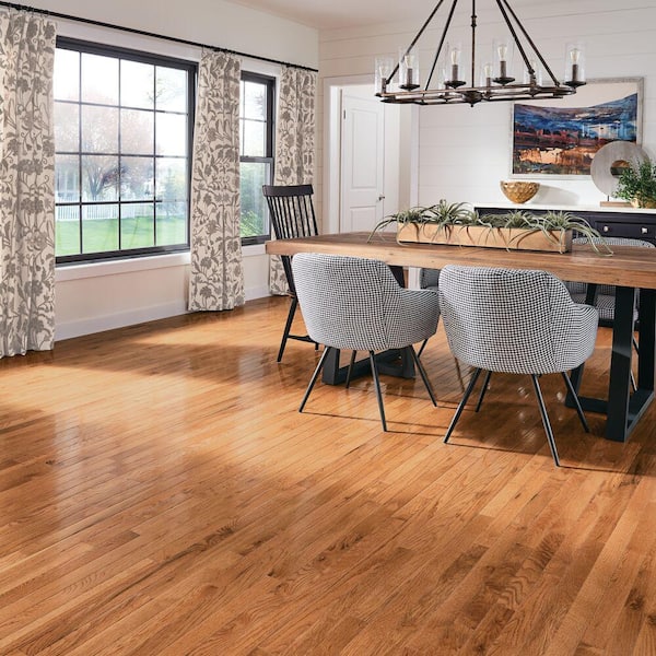 Bruce Plano Low Gloss Country Natural Oak 3/4 in. T x 3-1/4 in. W Smooth Solid Hardwood Flooring (22 sq.ft./ctn)