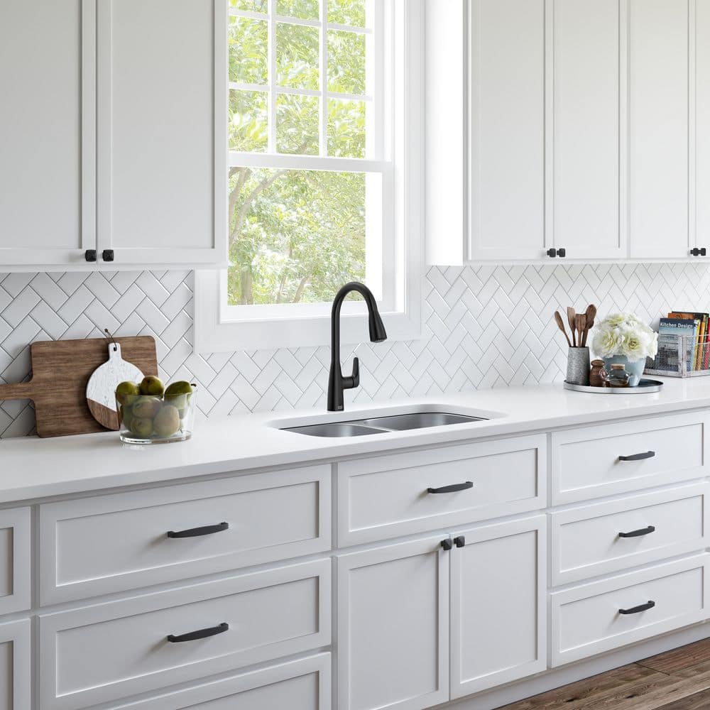 Matte Black Touchless High-Arc Pull-Down Kitchen Faucet