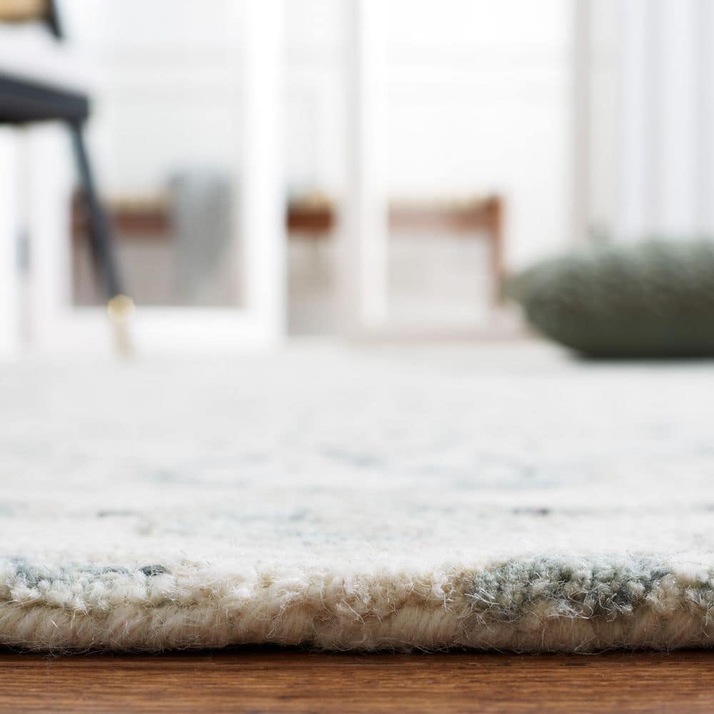 Ivory and Grey Hand-Tufted Wool Runner Rug, 2'-3" x 8'