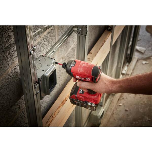 Milwaukee - M18 FUEL SURGE 18V Lithium-Ion Brushless Cordless 1/4 in. Hex Impact Driver w/ (1) 5.0 Ah & 2.0 Ah Battery/Charger