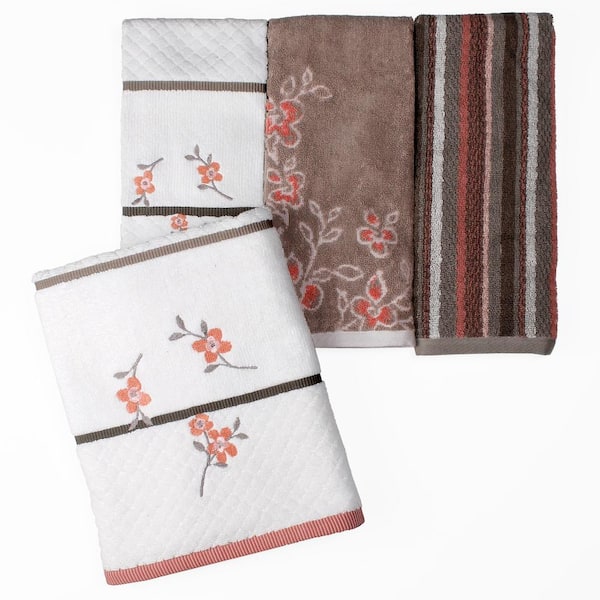 Coral patterned bath online towels