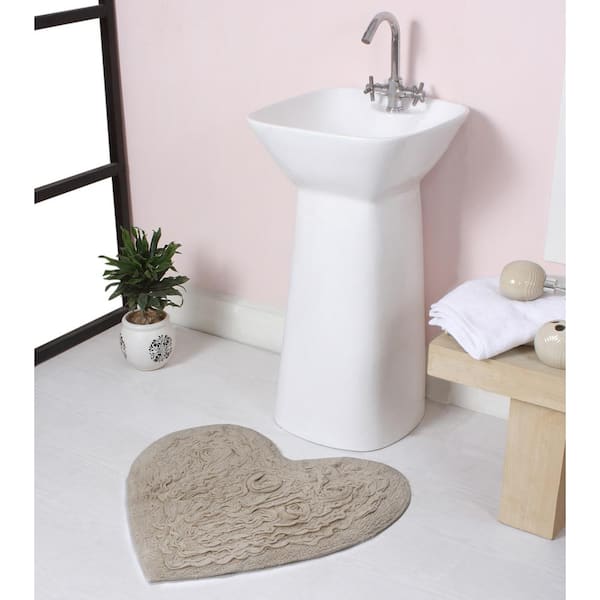HOME WEAVERS INC Bell Flower Collection 100% Cotton Tufted Non-Slip Bath Rugs, 25 in. x25 in. , Linen