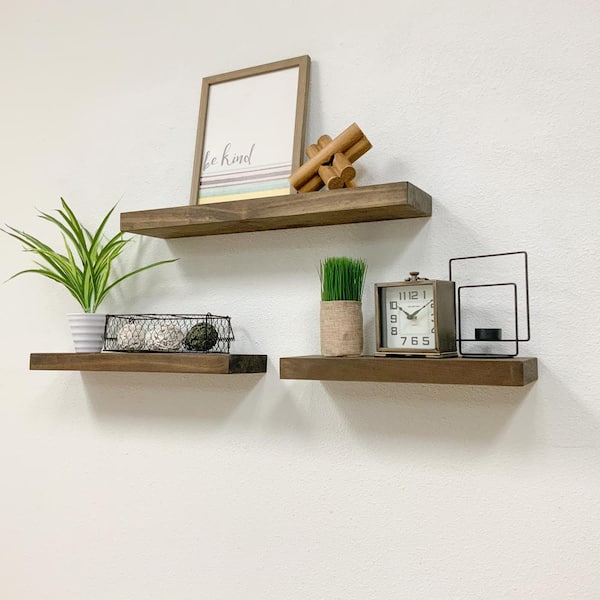 Del Hutson Designs True Floating 5 5 In Dark Walnut Pine Wood Floating Set Of Three Decorative Wall Shelves With Brackets Dhd2045dw The Home Depot