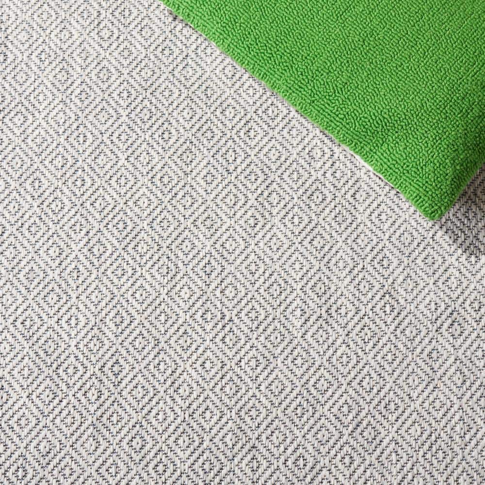 Elegant Square Gray Synthetic 7'10" Area Rug for Indoor/Outdoor Use